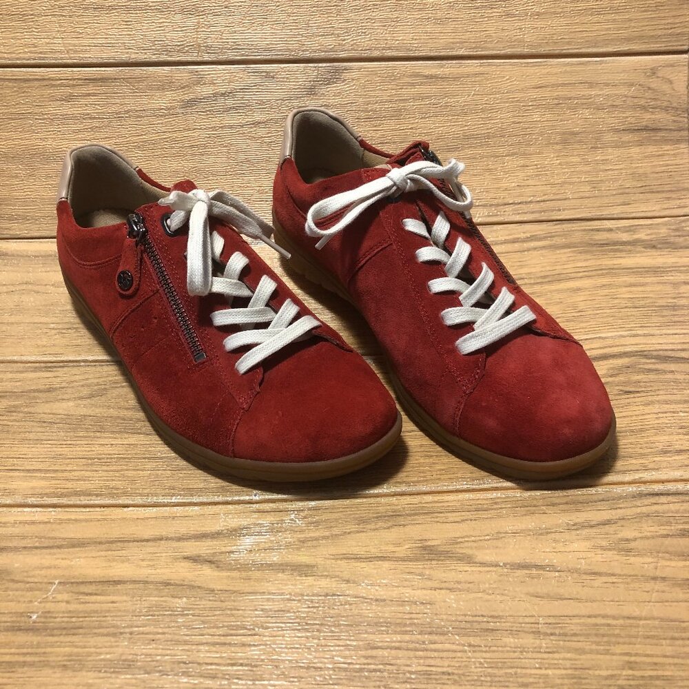 Hartjes red top oblique zip red leather sneakers, lace up, 8.5